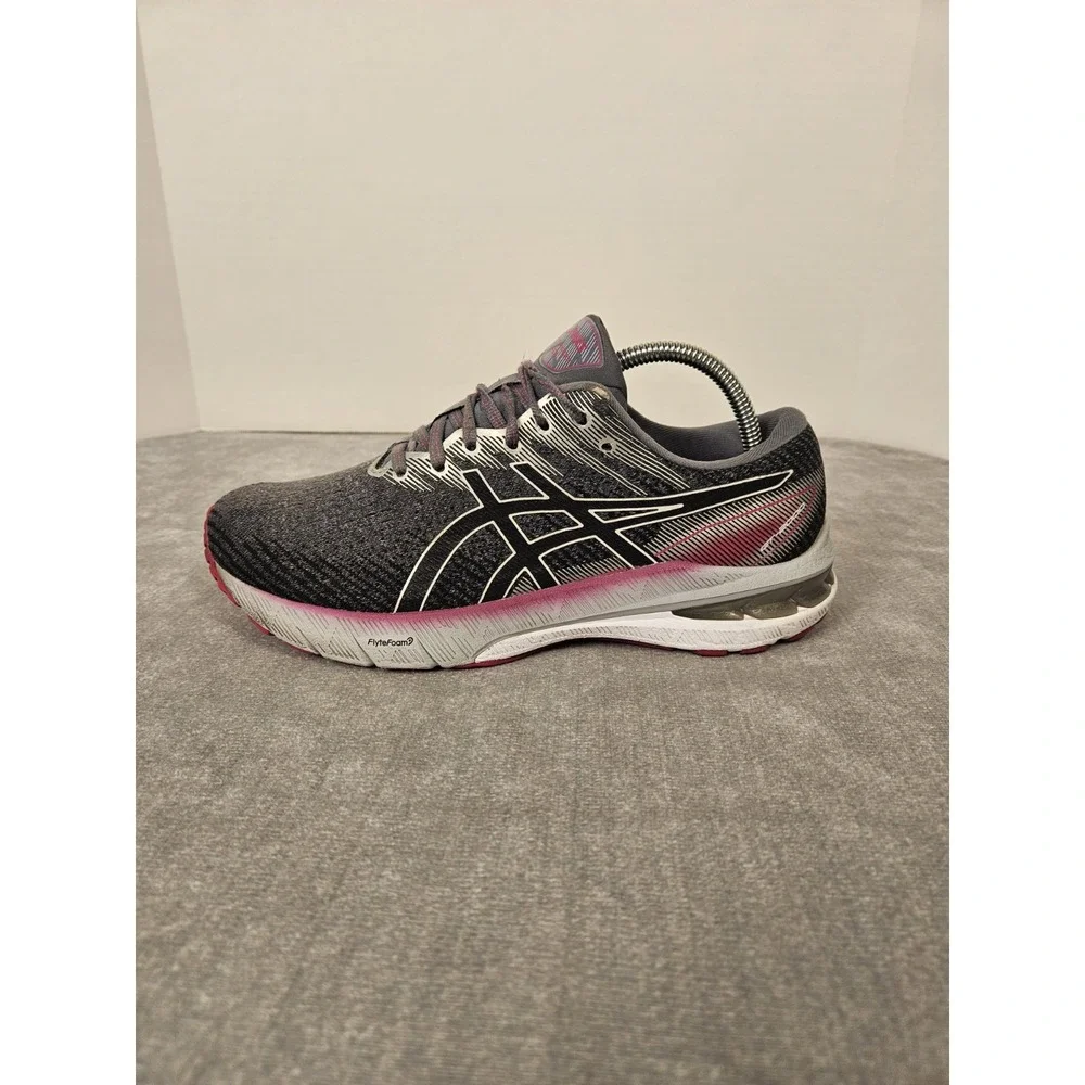 Asics 📋 item